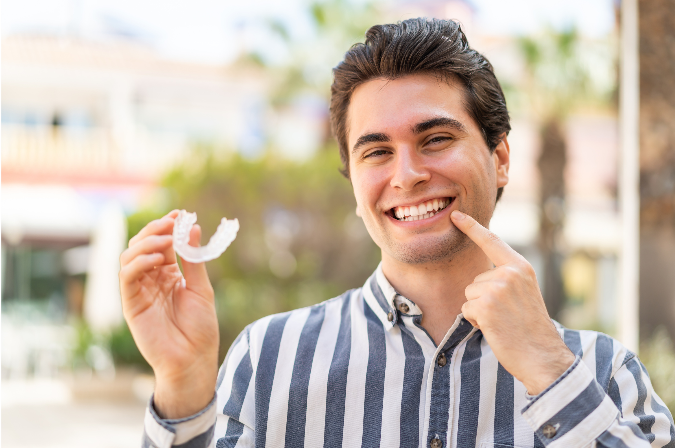 Invisalign for Adults: A Discreet Way to Straighten Your Smile